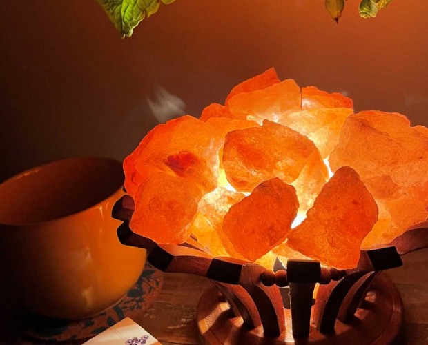 Salt lamp